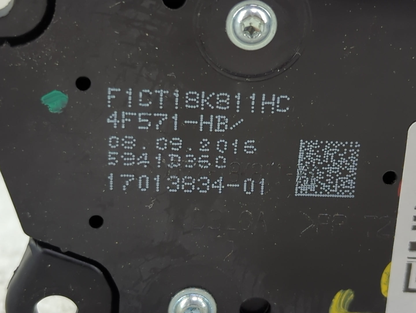 Escape Escape Radio Control Panel - Oemusedautoparts1.com