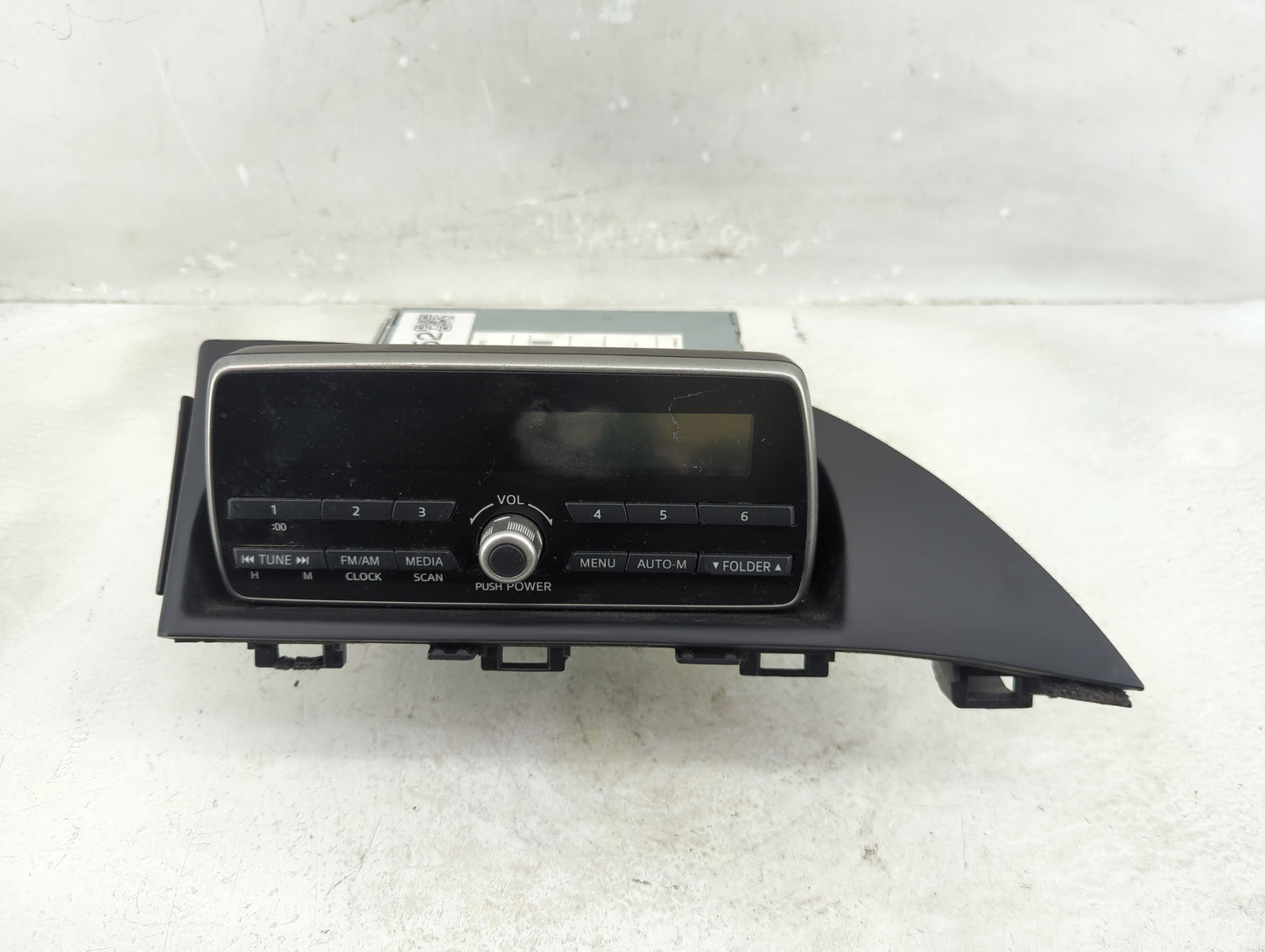 2017 Fiat 124 Spider Radio AM FM Cd Player Receiver Replacement P/N:68314305AA Fits OEM Used Auto Parts - Oemusedautoparts1.