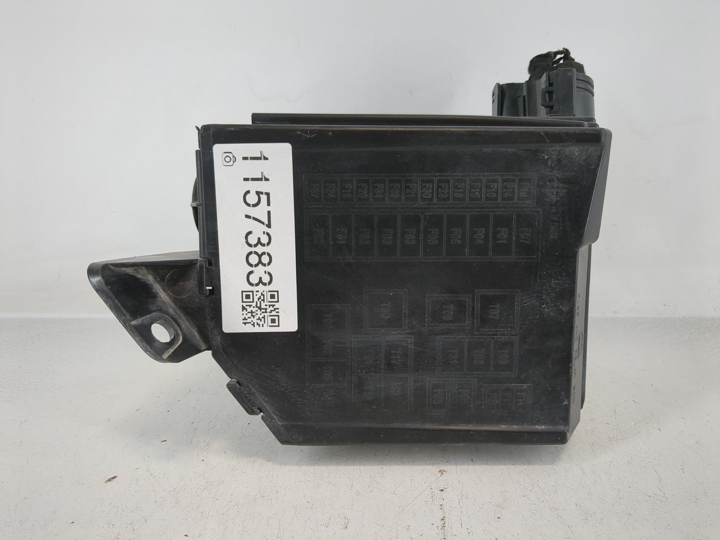 2013-2017 Fiat 500 Fusebox Fuse Box Panel Relay Module P/N:53100999 Fits Fits 2013 2014 2015 2016 2017 OEM Used Auto Parts -