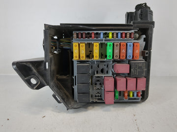 2013-2017 Fiat 500 Fusebox Fuse Box Panel Relay Module P/N:53100999 Fits Fits 2013 2014 2015 2016 2017 OEM Used Auto Parts