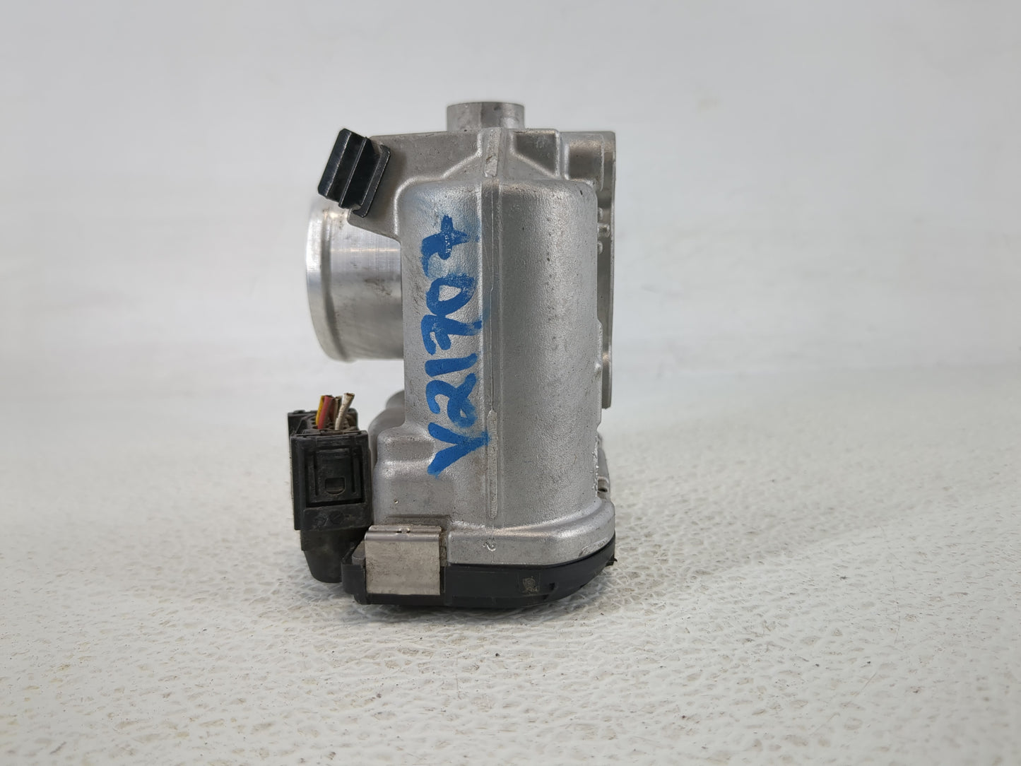 2012-2017 Fiat 500 Throttle Body P/N:0 280 750 568 Fits Fits 2012 2013 2014 2015 2016 2017 OEM Used Auto Parts - Oemusedauto