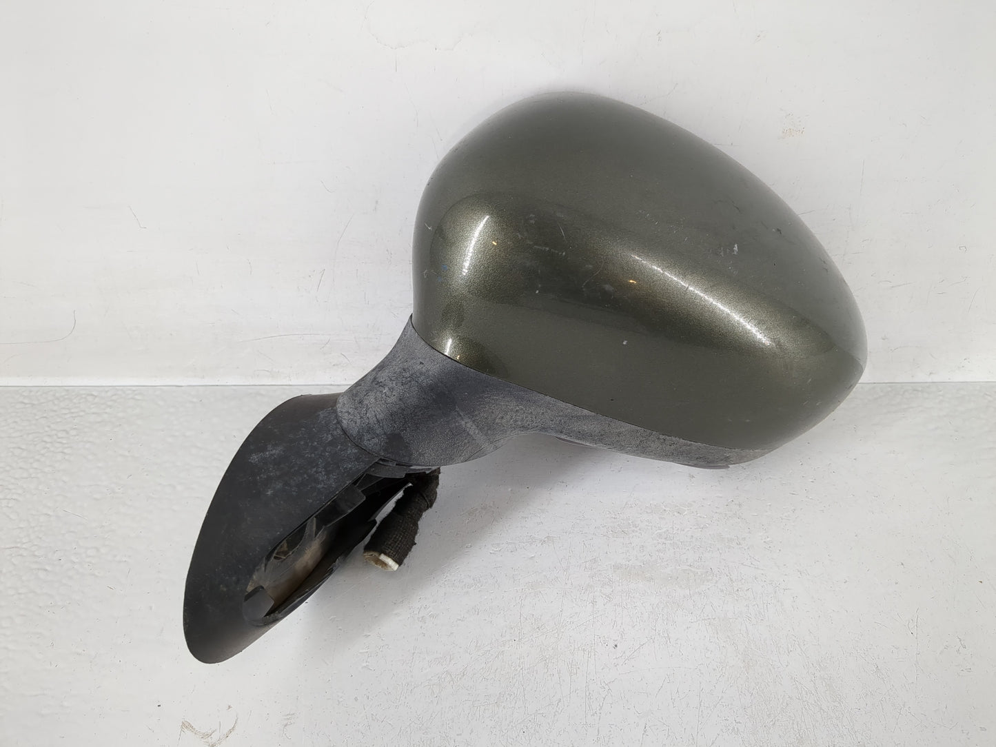 2012-2017 Fiat 500 Driver Side View Mirror - Left Door Mirror OEM Used - Oemusedautoparts1.com