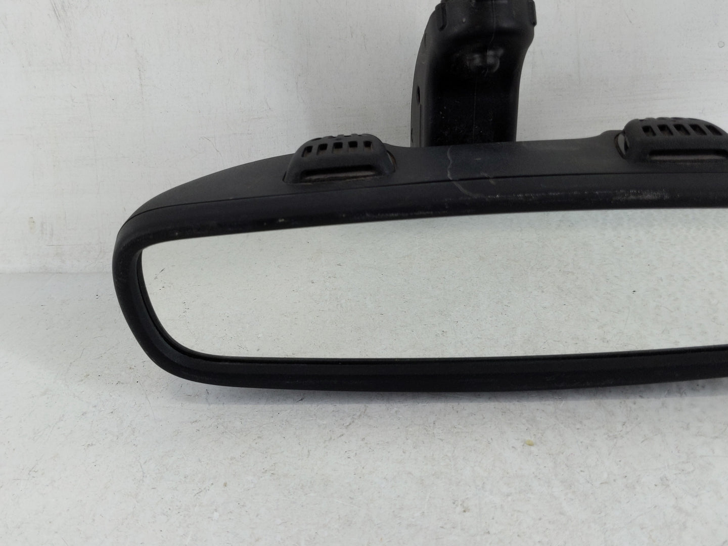 2017 Fiat 500 Interior Rear View Mirror Replacement OEM P/N:E11048418 Fits OEM Used Auto Parts - Oemusedautoparts1.com