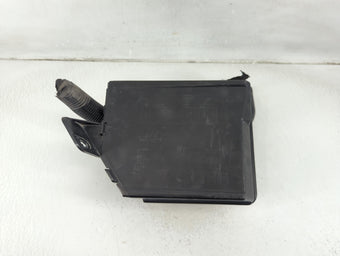 compare product 2012-2017 Fiat 500 Fusebox Fuse Box Panel Relay Module P/N:53100999 Fits Fits 2012 2013 2014 2015 2016 2017 OEM Used Auto Parts