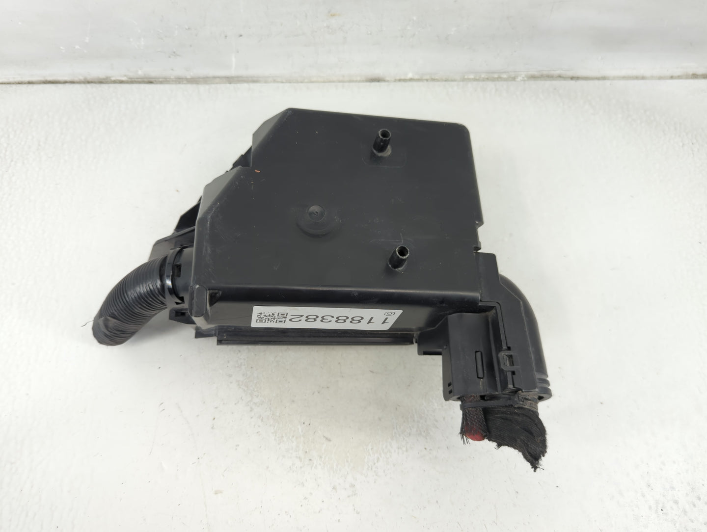 2012-2017 Fiat 500 Fusebox Fuse Box Panel Relay Module P/N:53100999 Fits Fits 2012 2013 2014 2015 2016 2017 OEM Used Auto Pa
