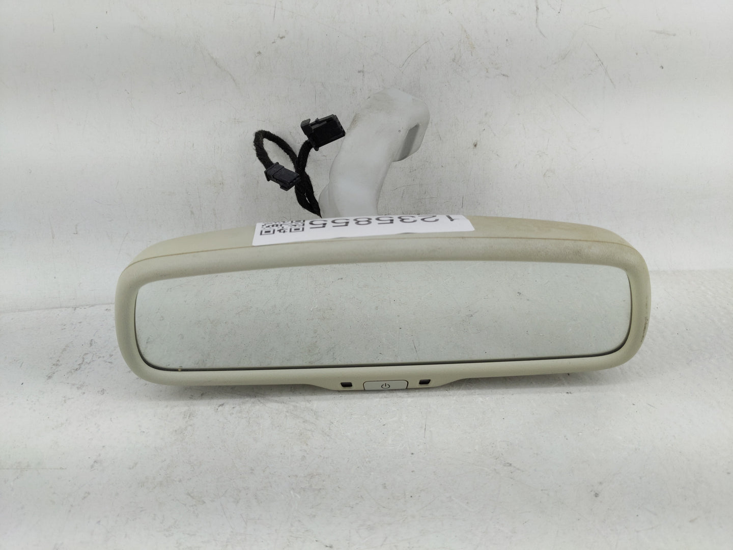 2017 Fiat 500 Interior Rear View Mirror Replacement OEM P/N:E3021035 905-3553 Fits OEM Used Auto Parts - Oemusedautoparts1.c