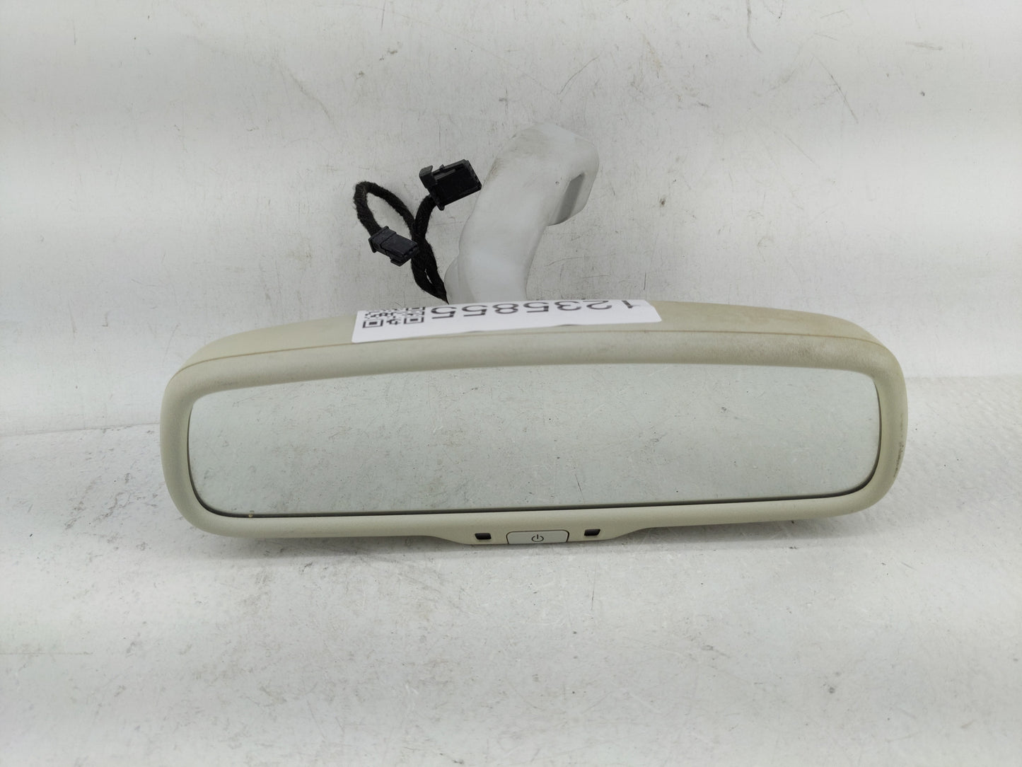 2017 Fiat 500 Interior Rear View Mirror Replacement OEM P/N:E3021035 905-3553 Fits OEM Used Auto Parts - Oemusedautoparts1.c