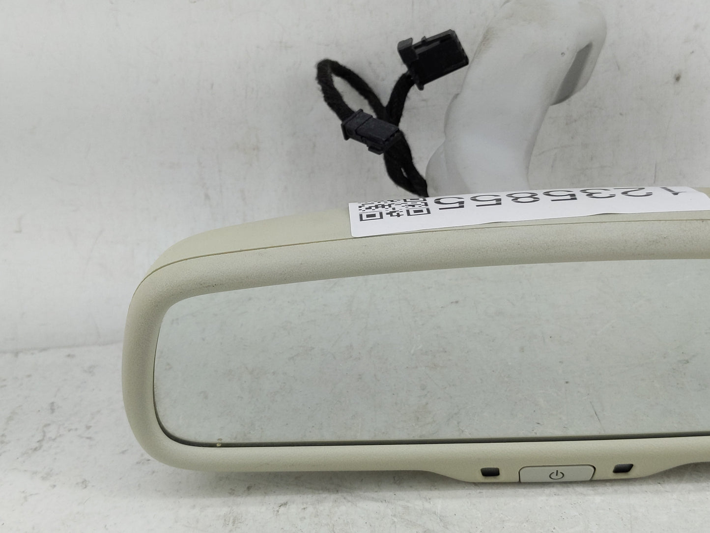 2017 Fiat 500 Interior Rear View Mirror Replacement OEM P/N:E3021035 905-3553 Fits OEM Used Auto Parts - Oemusedautoparts1.c