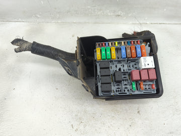 2013-2017 Fiat 500 Fusebox Fuse Box Panel Relay Module P/N:53100999 Fits Fits 2013 2014 2015 2016 2017 OEM Used Auto Parts