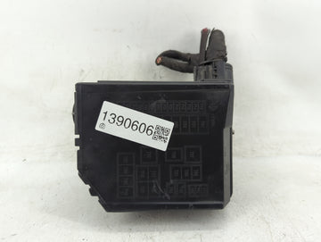 2013-2017 Fiat 500 Fusebox Fuse Box Panel Relay Module P/N:53100999 Fits Fits 2013 2014 2015 2016 2017 OEM Used Auto Parts -