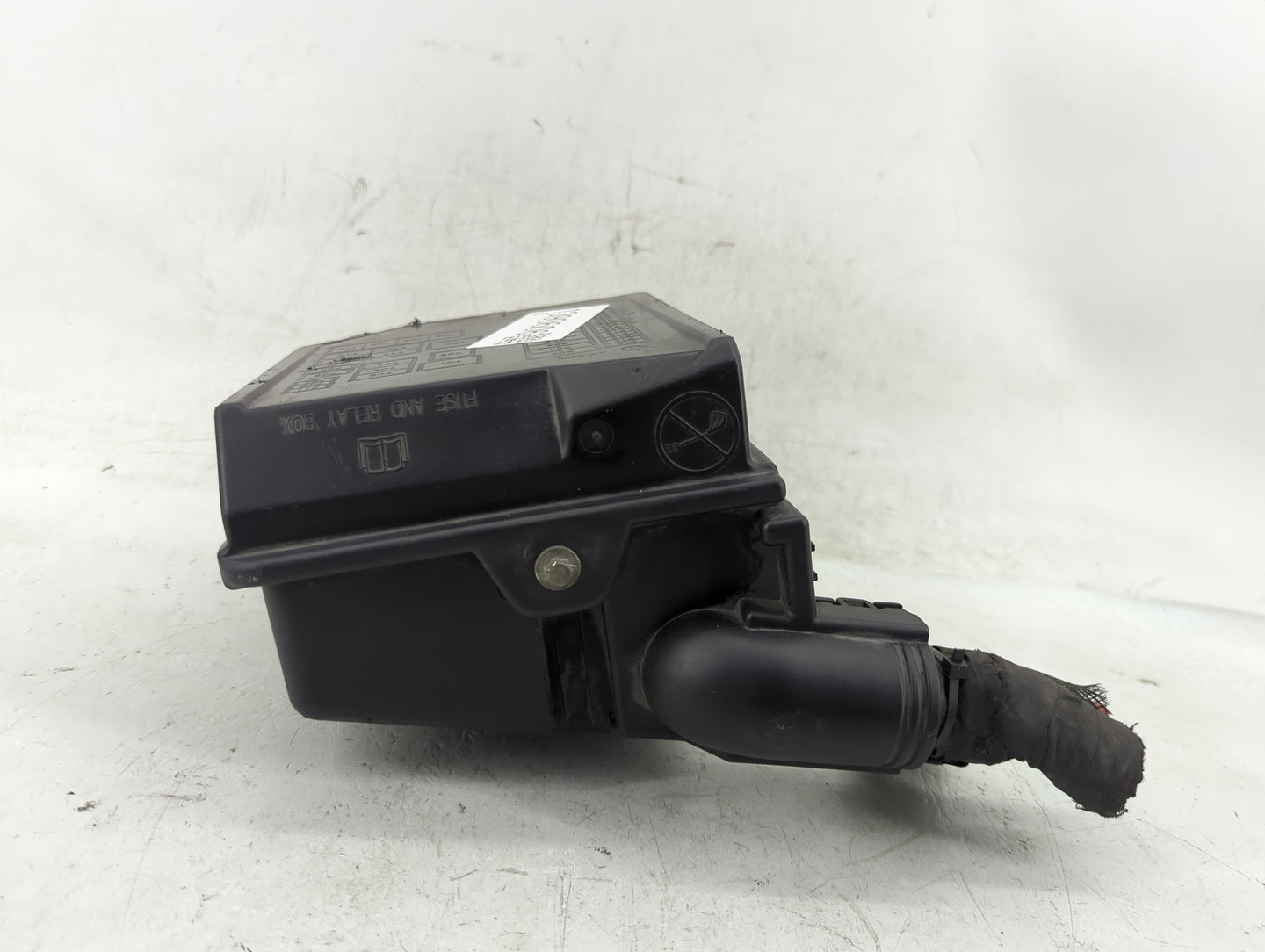 2013-2017 Fiat 500 Fusebox Fuse Box Panel Relay Module P/N:53100999 Fits Fits 2013 2014 2015 2016 2017 OEM Used Auto Parts -