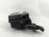2013-2017 Fiat 500 Fusebox Fuse Box Panel Relay Module P/N:53100999 Fits Fits 2013 2014 2015 2016 2017 OEM Used Auto Parts -