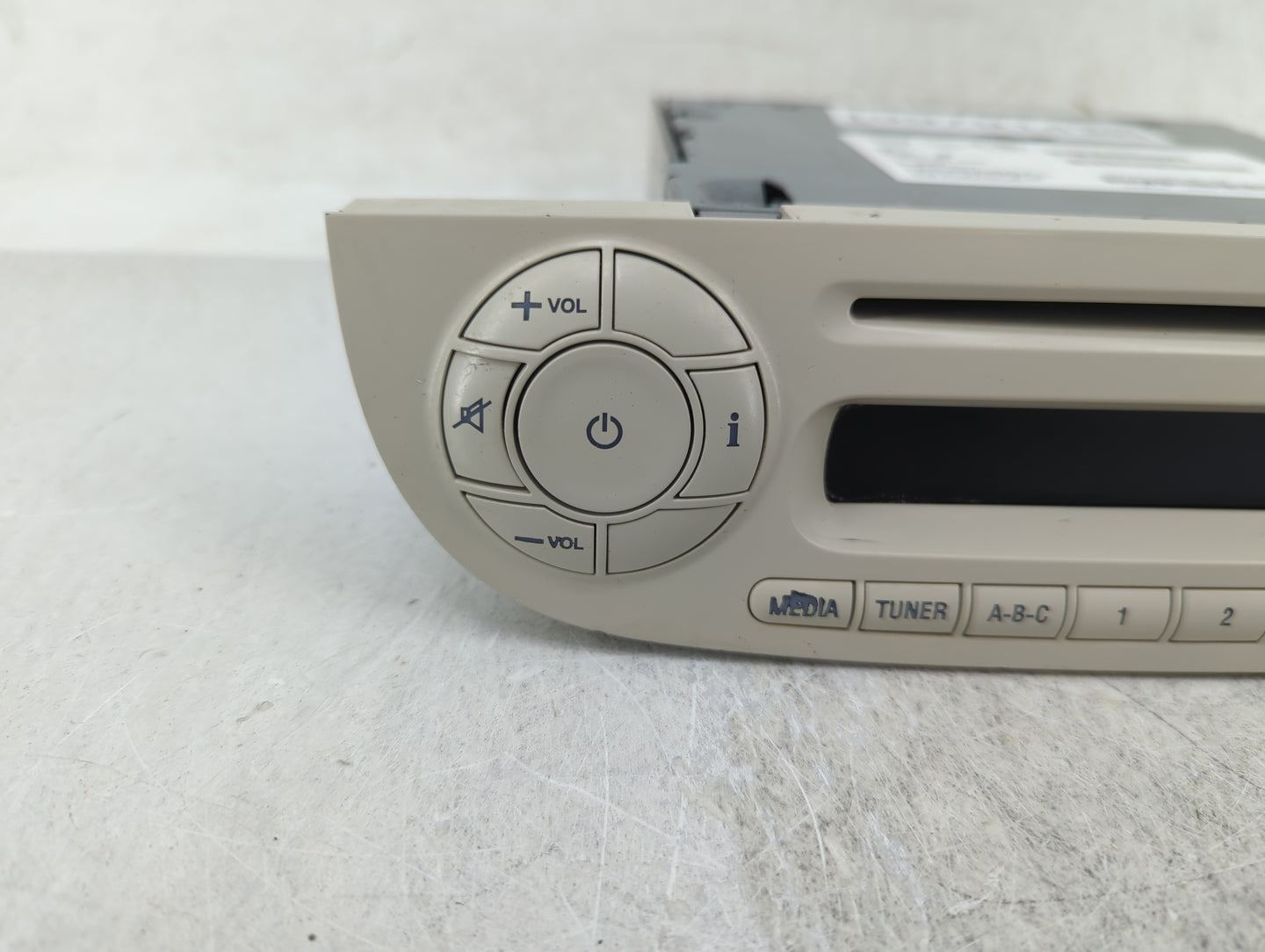 2012-2017 Fiat 500 Radio AM FM Cd Player Receiver Replacement P/N:1RZ26JW4AL Fits Fits 2012 2013 2014 2015 2016 2017 OEM Use