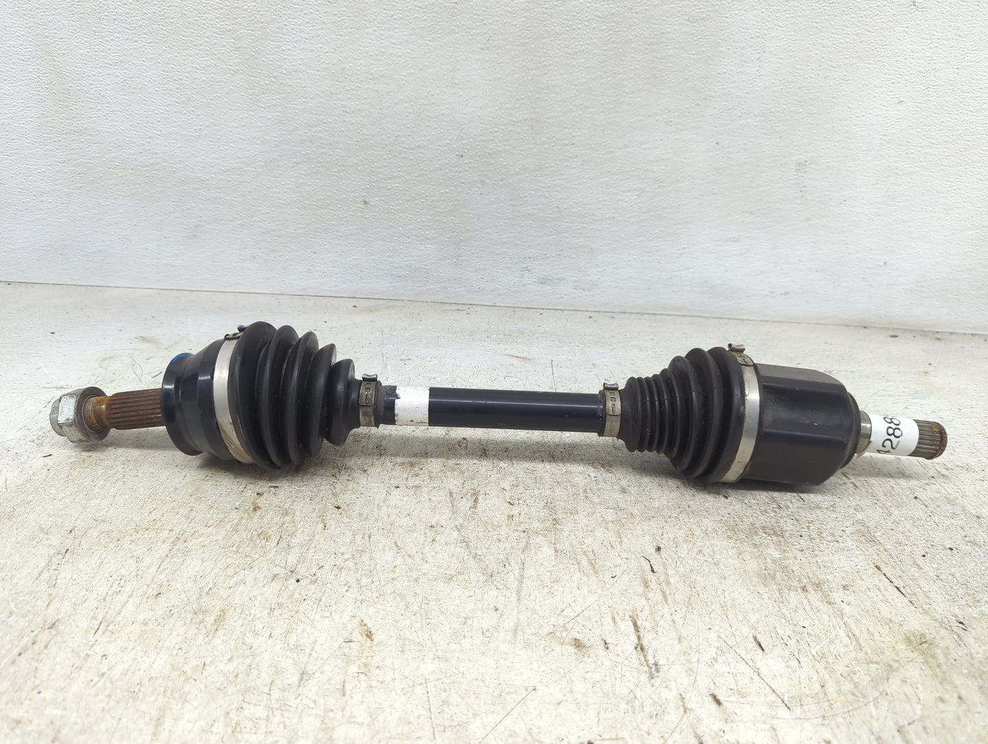 2014-2017 Fiat 500 Axle Shaft Front Driver Cv C/v - Oemusedautoparts1.com
