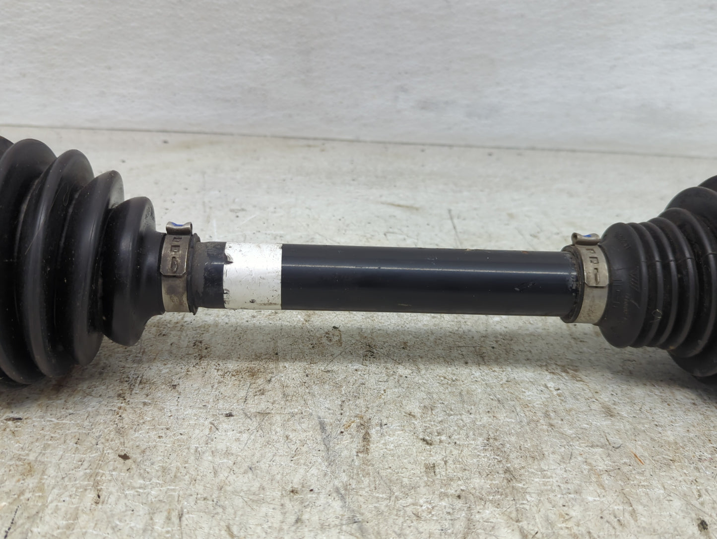 2014-2017 Fiat 500 Axle Shaft Front Driver Cv C/v - Oemusedautoparts1.com