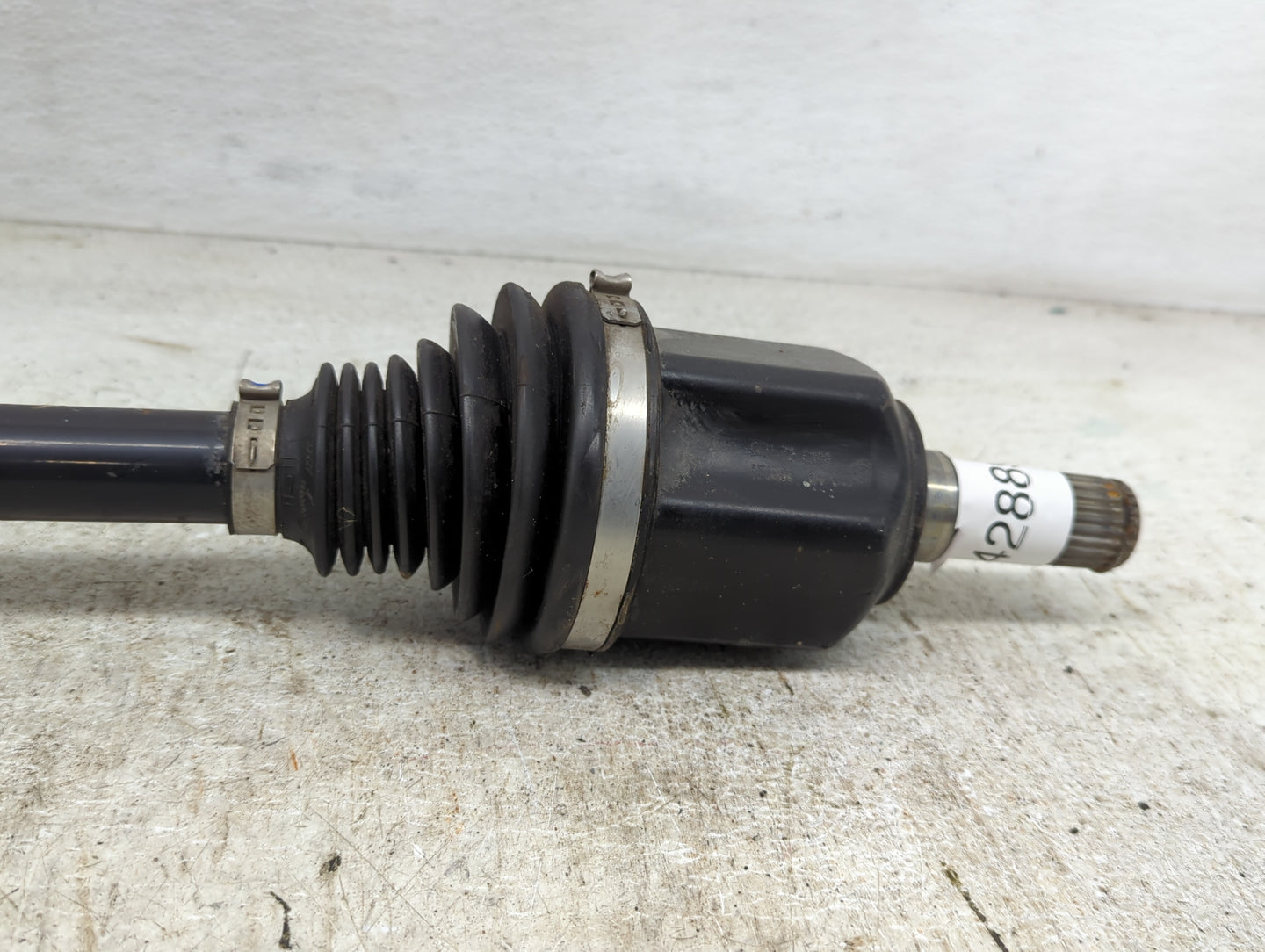 2014-2017 Fiat 500 Axle Shaft Front Driver Cv C/v - Oemusedautoparts1.com