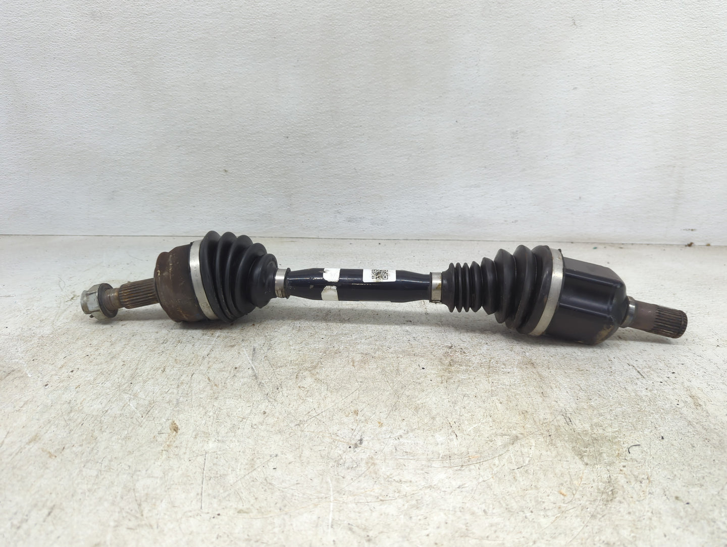 2014-2017 Fiat 500 Axle Shaft Front Driver Cv C/v - Oemusedautoparts1.com