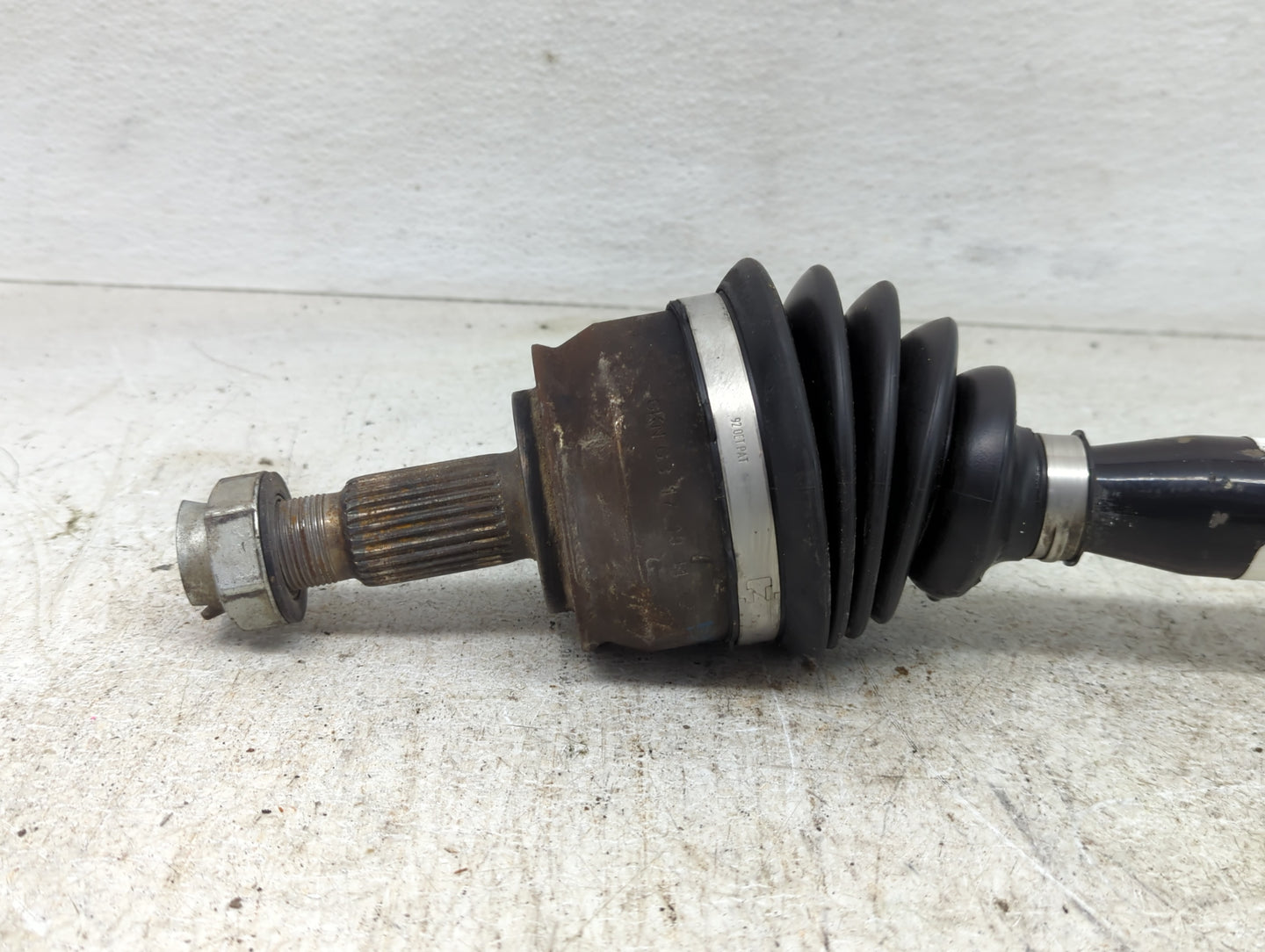 2014-2017 Fiat 500 Axle Shaft Front Driver Cv C/v - Oemusedautoparts1.com