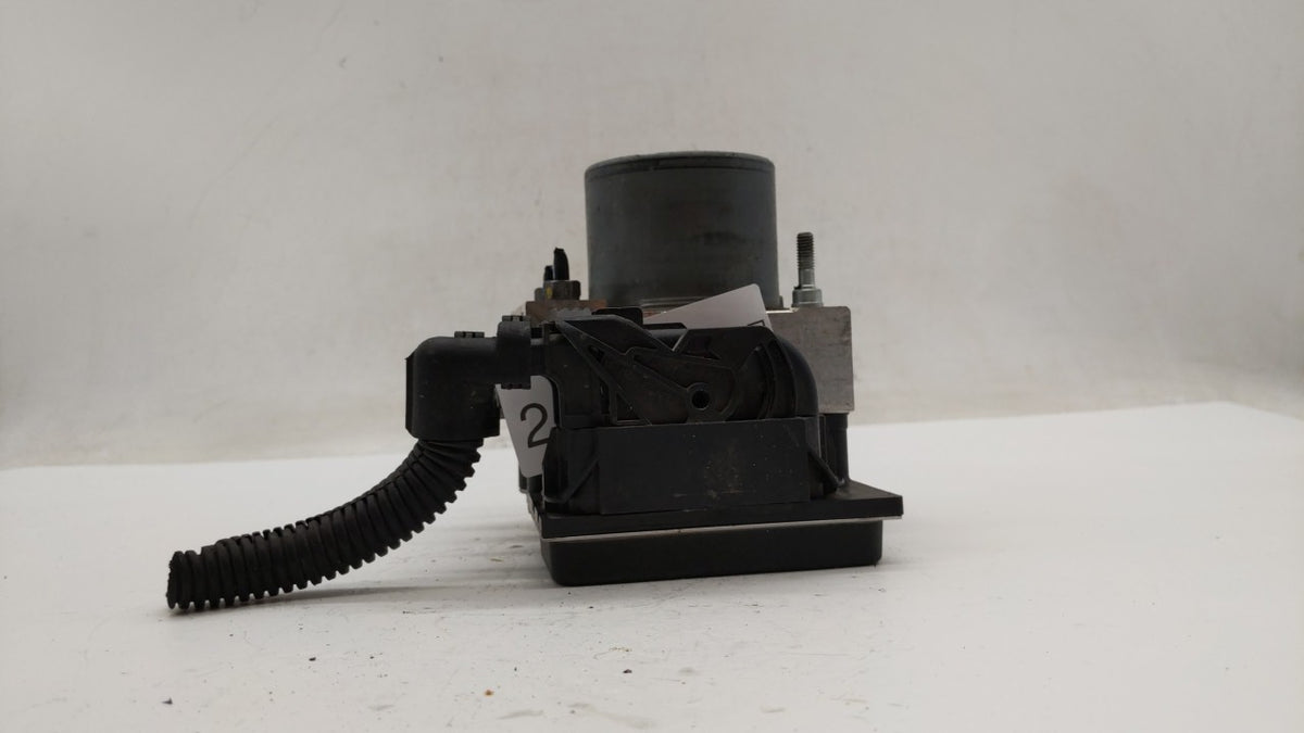 2012-2017 Fiat 500 Anti-Lock Brake ABS Pump Module Actuator OEM P/N:68073251AH P68249079AA Fits Fits 2012 2013 2014 2015 201