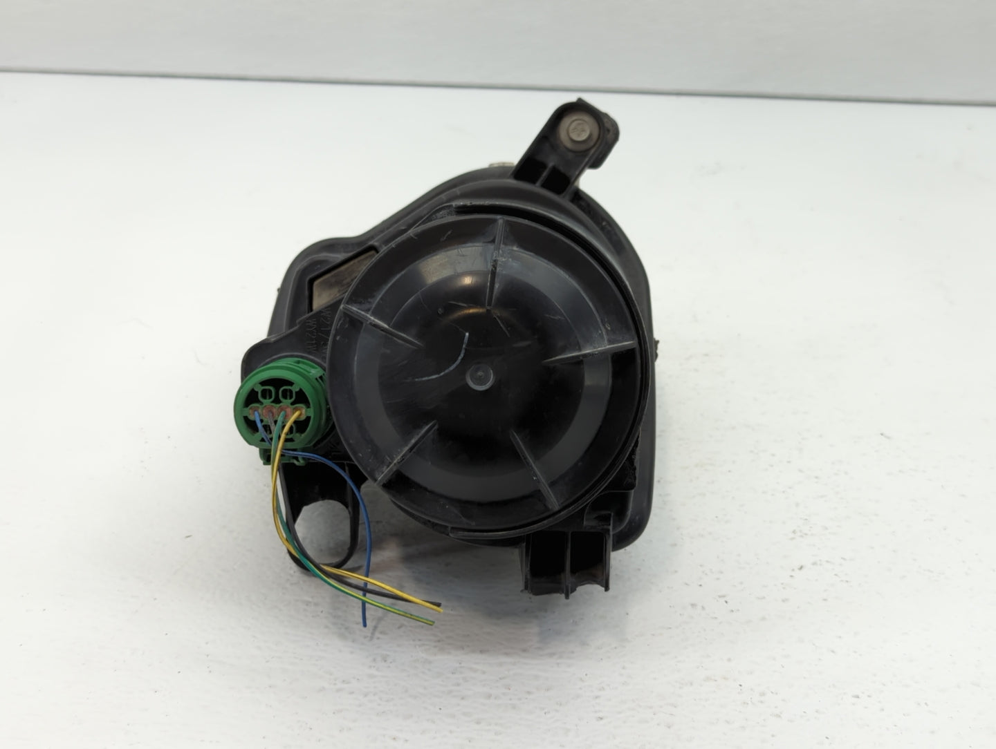 2017 Fiat 500 Passenger Right Oem Fog Light Lamp - Oemusedautoparts1.com