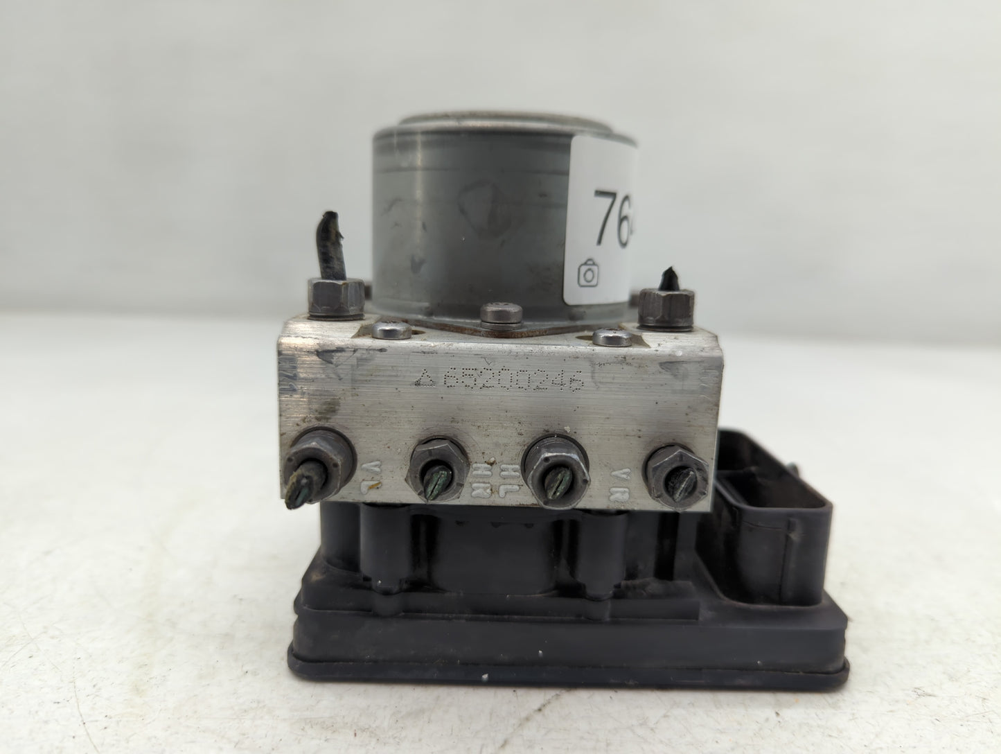 2017 Fiat 500 ABS Pump Control Module Replacement P/N:N652382718DCC Fits OEM Used Auto Parts - Oemusedautoparts1.com