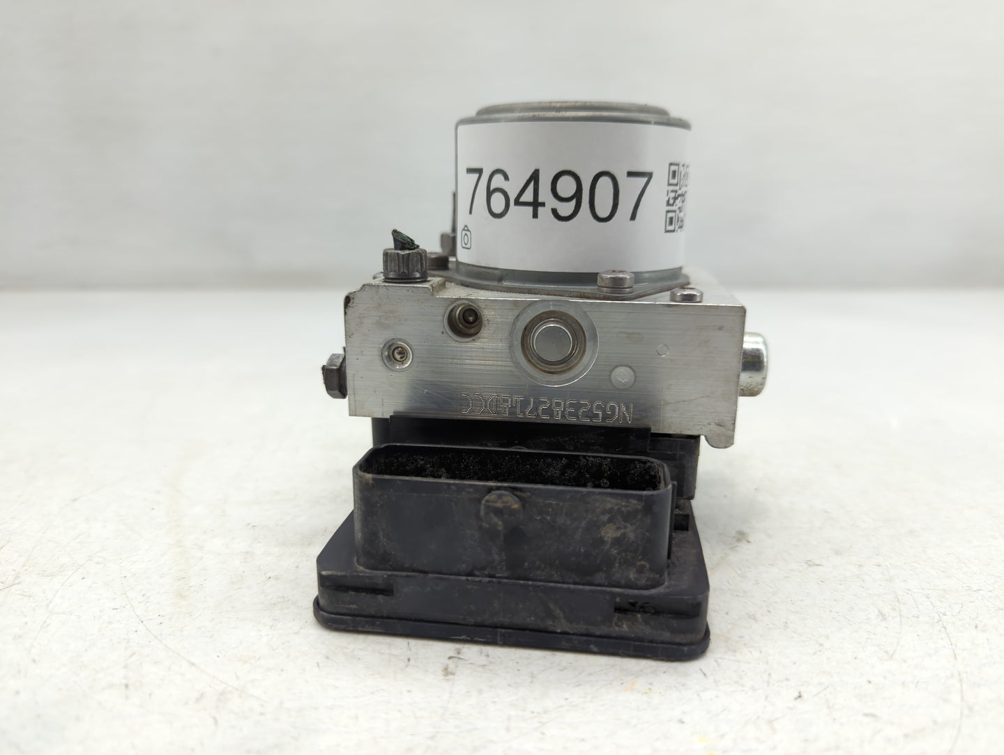 2017 Fiat 500 ABS Pump Control Module Replacement P/N:N652382718DCC Fits OEM Used Auto Parts - Oemusedautoparts1.com
