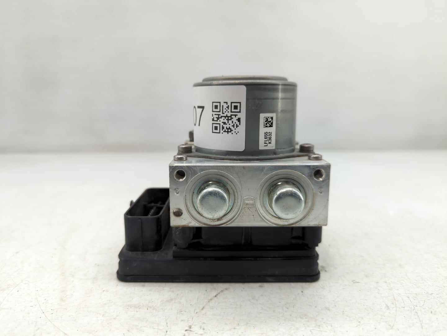 2017 Fiat 500 ABS Pump Control Module Replacement P/N:N652382718DCC Fits OEM Used Auto Parts - Oemusedautoparts1.com
