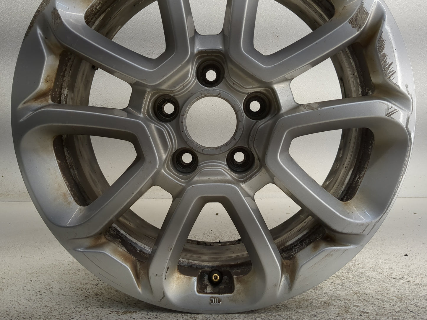 2017 Fiat 500x Oem Wheel Rim 1318314 - Oemusedautoparts1.com