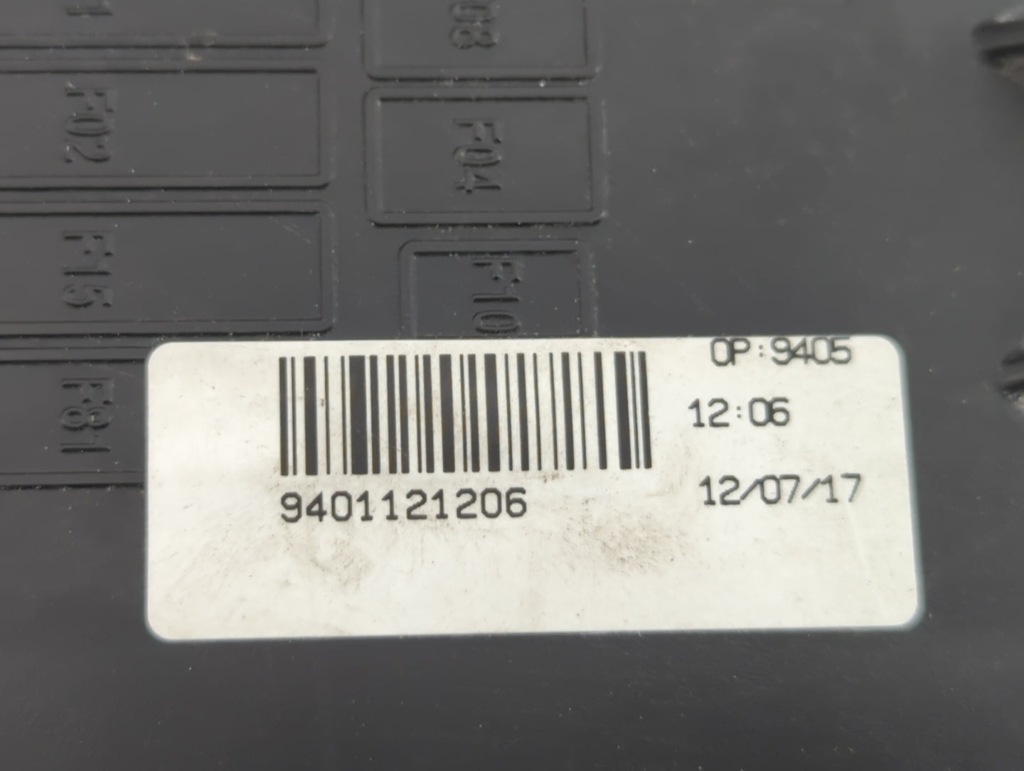 2017 Fiat 500x Fusebox Fuse Box Panel Relay Module P/N:940112106 Fits OEM Used Auto Parts - Oemusedautoparts1.com