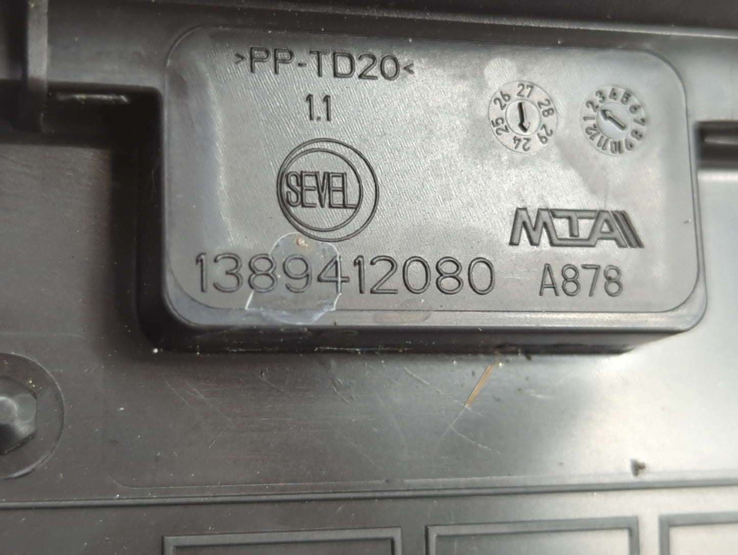 2017 Fiat Ducato Fusebox Fuse Box Panel Relay Module P/N:1389412080 Fits OEM Used Auto Parts - Oemusedautoparts1.com