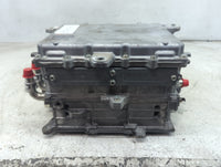 2013-2018 Ford C-Max Hybrid DC Synergy Drive Power Inverter P/N:5202P1R1:6X163391 5201P1R1:6X213371 Fits OEM Used Auto Parts