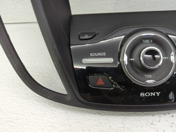 2017-2018 Ford C-Max Radio AM FM Cd Player Receiver Replacement P/N:CJ54-18835-CCW JJ5T-18K811-FA Fits Fits 2017 2018 2019 OEM Used Auto Parts