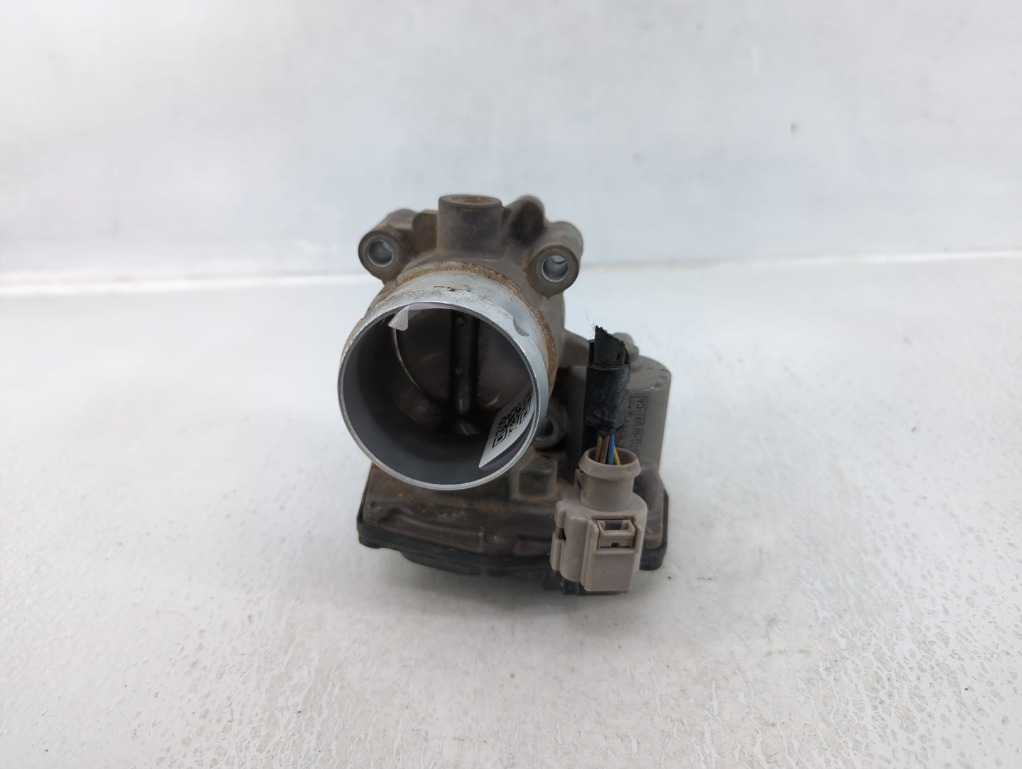 2013-2018 Ford C-Max Throttle Body P/N:CS7G-9F991-CA Fits Fits 2013 2014 2015 2016 2017 2018 2019 2020 2021 2022 OEM Used Au