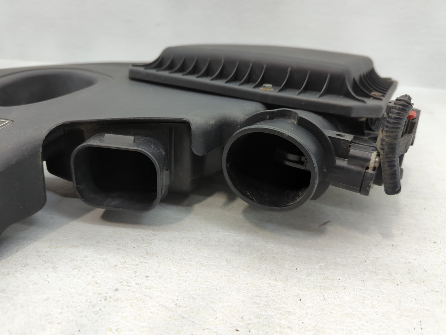 2017 Ford C-max Air Cleaner Box - Oemusedautoparts1.com