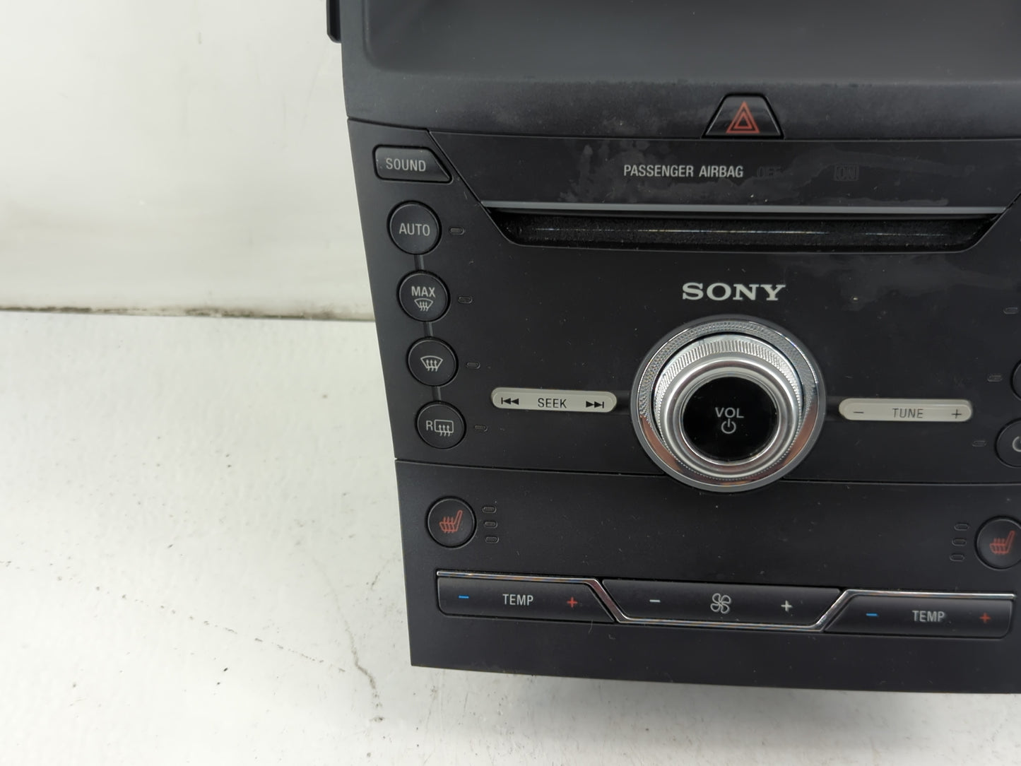 2015-2018 Ford Edge Radio AM FM Cd Player Receiver Replacement P/N:HT4T-18E245-CA Fits Fits 2015 2016 2017 2018 OEM Used Aut