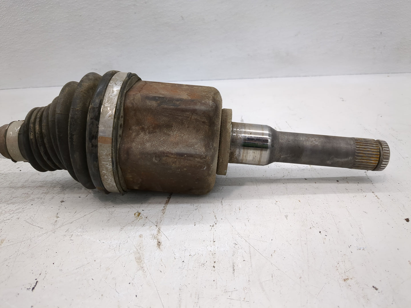 2015-2018 Ford Edge Axle Shaft Front Driver Cv C/v - Oemusedautoparts1.com