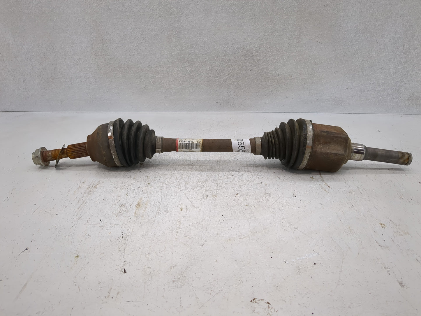 2015-2018 Ford Edge Axle Shaft Front Driver Cv C/v - Oemusedautoparts1.com