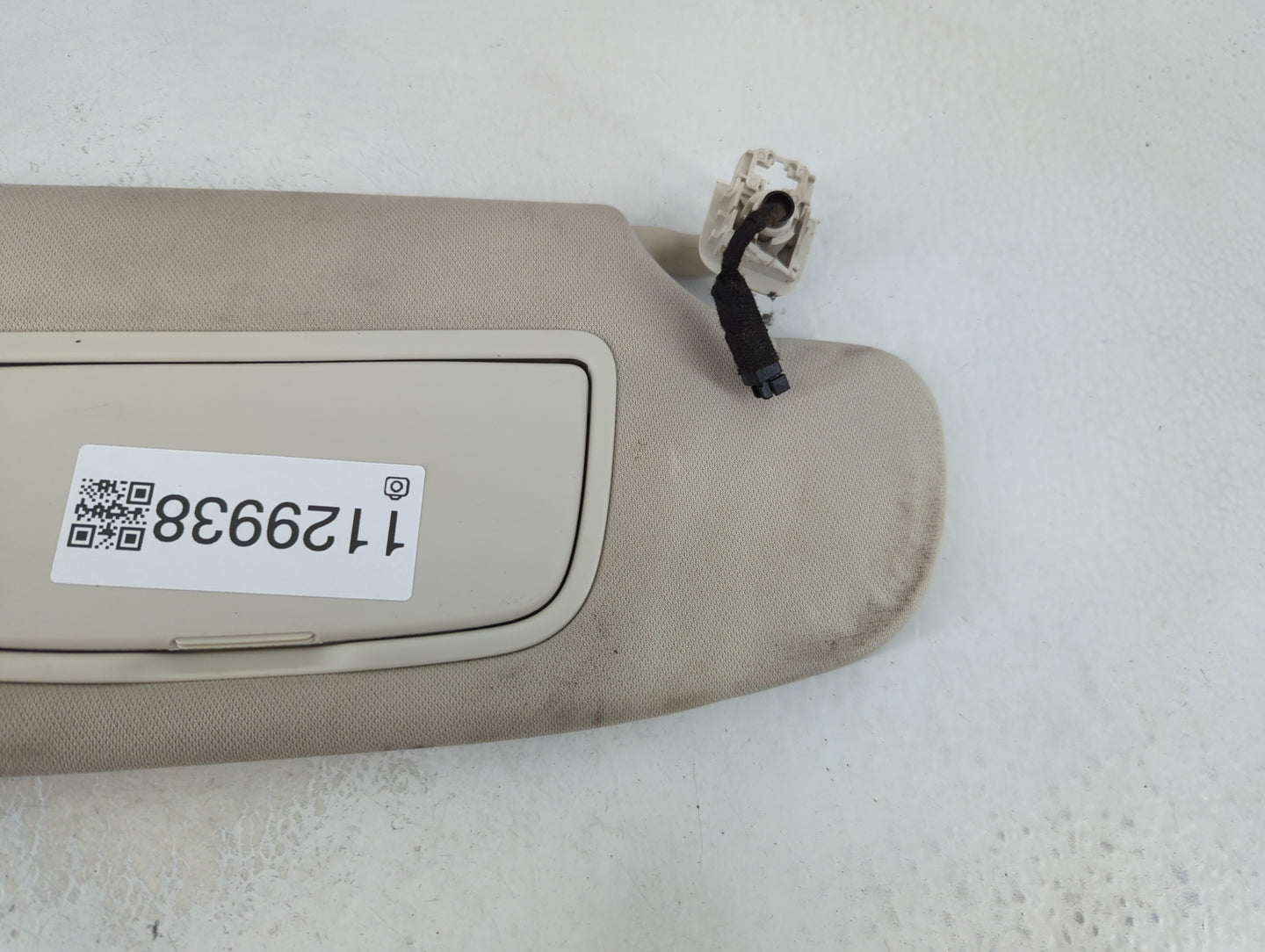 2015-2020 Ford Edge Sun Visor Shade Replacement Passenger Right Mirror Fits Fits 2015 2016 2017 2018 2019 2020 OEM Used Auto