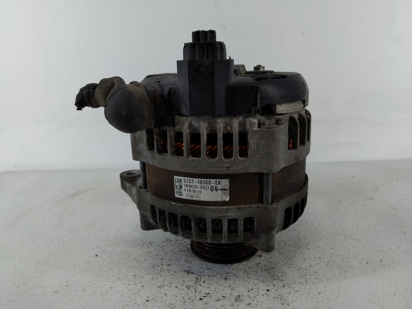 2015-2018 Ford Edge Alternator Replacement Generator Charging Assembly Engine OEM P/N:G2GT-10300-EA Fits Fits 2015 2016 2017