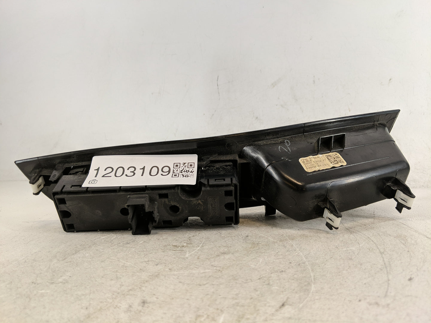 2015-2020 Ford Edge Master Power Window Switch Replacement Driver Side Left P/N:FT4B 14A564 Fits OEM Used Auto Parts - Oemus