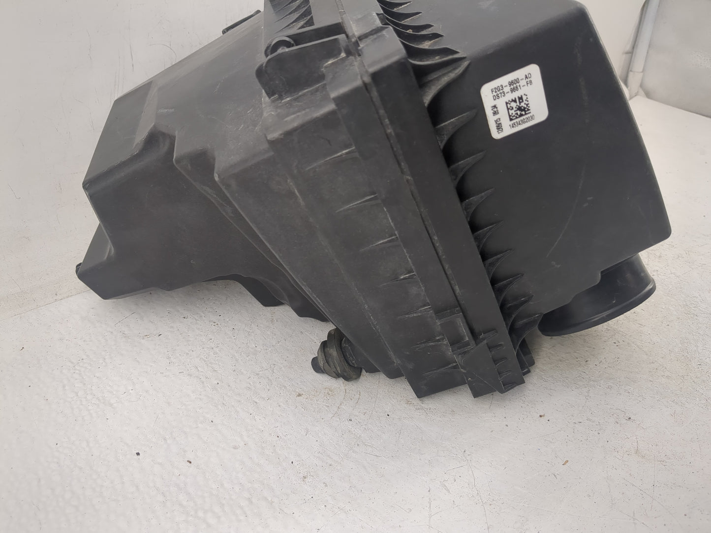 2015-2018 Ford Edge Air Cleaner Intake-duct Hose Tube - Oemusedautoparts1.com