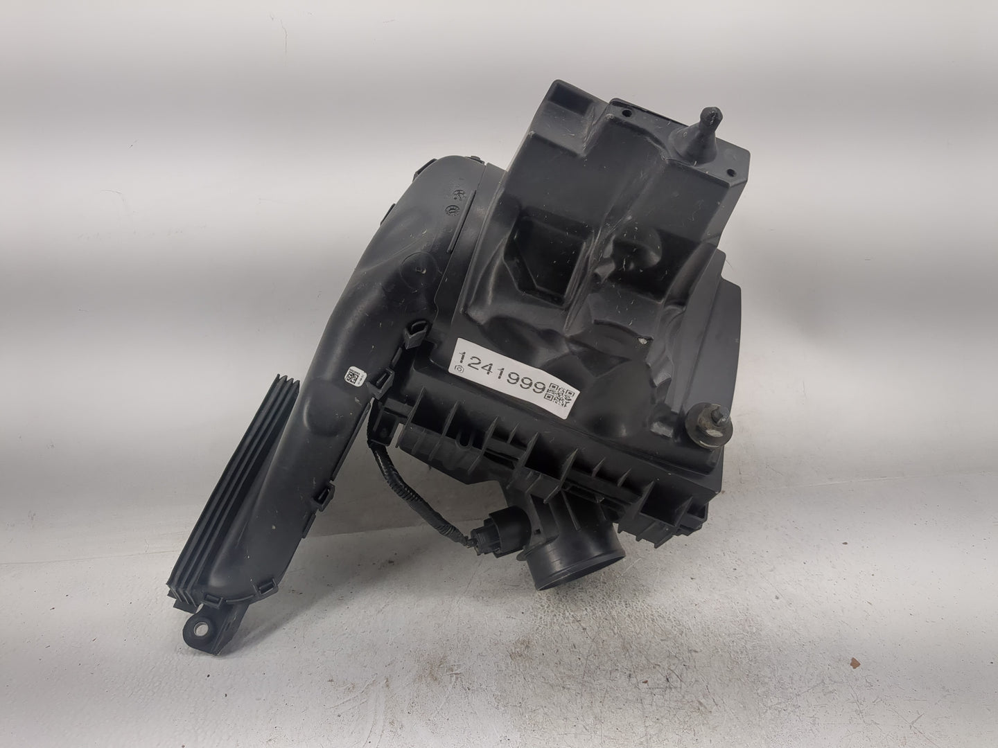 2015-2018 Ford Edge Air Cleaner Intake-duct Hose Tube - Oemusedautoparts1.com