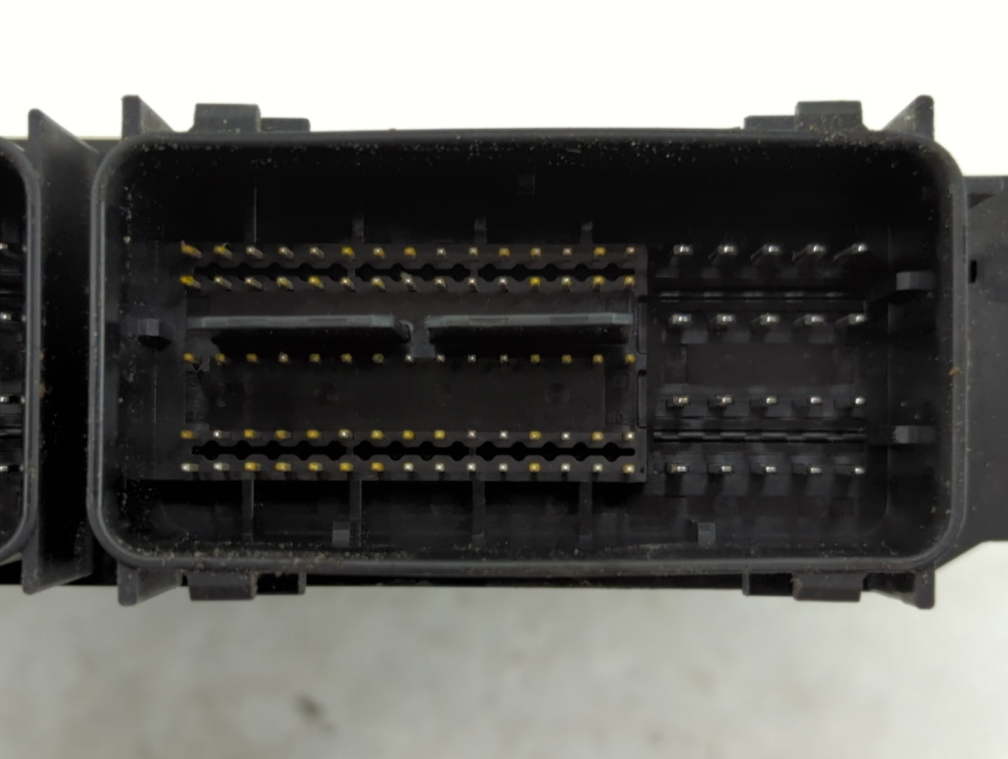 2015-2018 Ford Edge PCM Engine Control Computer ECU ECM PCU OEM P/N:G2GA-12A650-BSA 0 261 S18 672 Fits OEM Used Auto Parts -