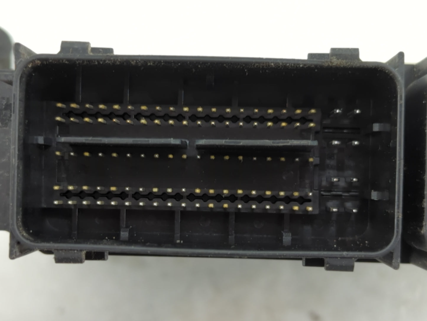 2015-2018 Ford Edge PCM Engine Control Computer ECU ECM PCU OEM P/N:G2GA-12A650-BSA 0 261 S18 672 Fits OEM Used Auto Parts -
