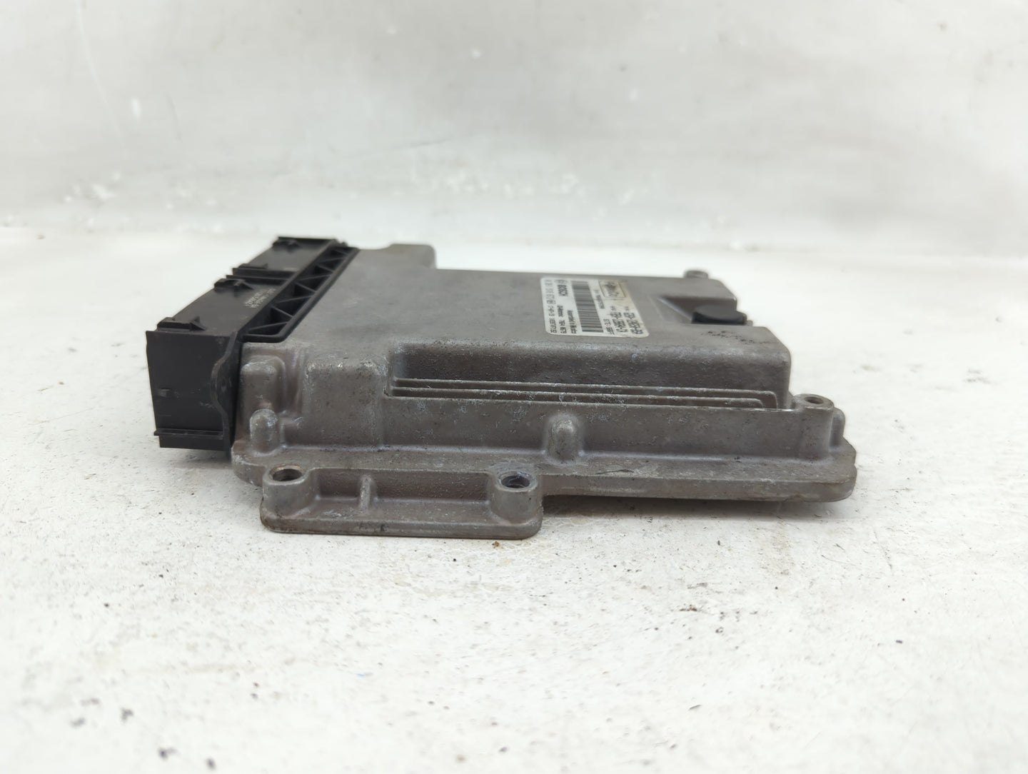 2015-2018 Ford Edge PCM Engine Control Computer ECU ECM PCU OEM P/N:G2GA-12A650-BSA 0 261 S18 672 Fits OEM Used Auto Parts -
