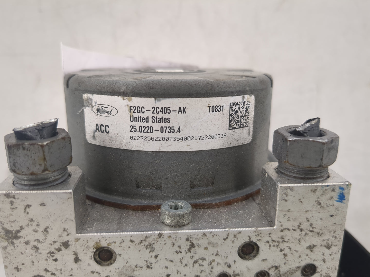 2015-2018 Ford Edge ABS Pump Control Module Replacement P/N:F2GC-2C405-AK Fits Fits 2015 2016 2017 2018 OEM Used Auto Parts 
