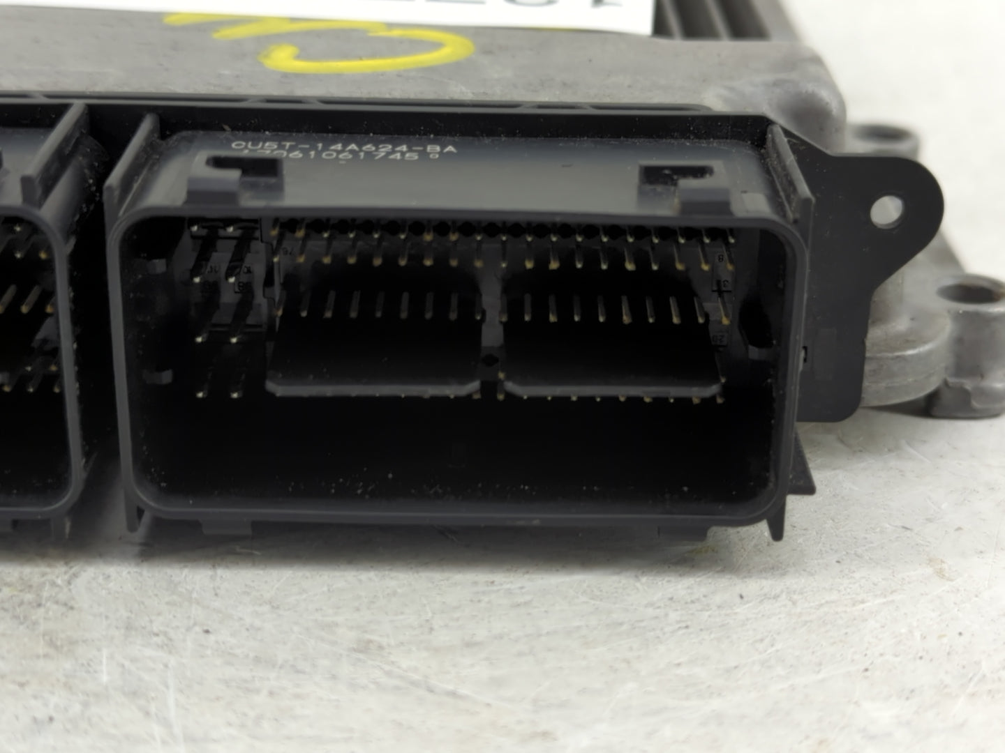 2015-2018 Ford Edge PCM Engine Control Computer ECU ECM PCU OEM P/N:G2GA-12A650-BSA 0 261 S18 672 Fits OEM Used Auto Parts -