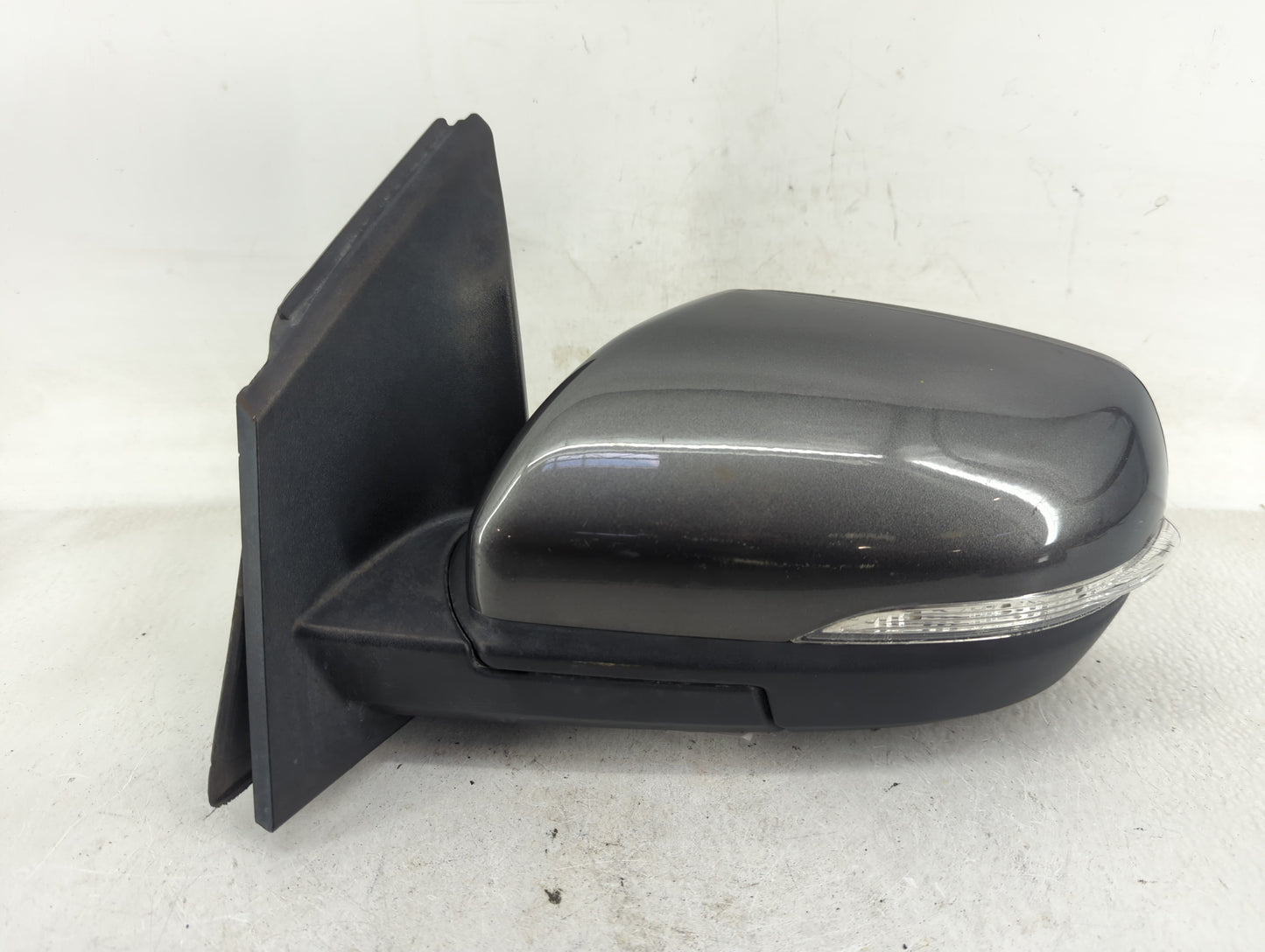 2015-2018 Ford Edge Driver Side View Mirror - Left Door Mirror OEM Used - Oemusedautoparts1.com