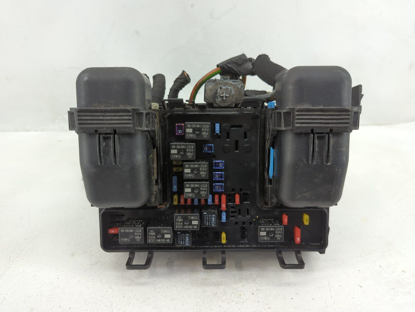 2015-2018 Ford Edge Fusebox Fuse Box Panel Relay Module P/N:G2GT14A075AA Fits Fits 2015 2016 2017 2018 OEM Used Auto Parts -