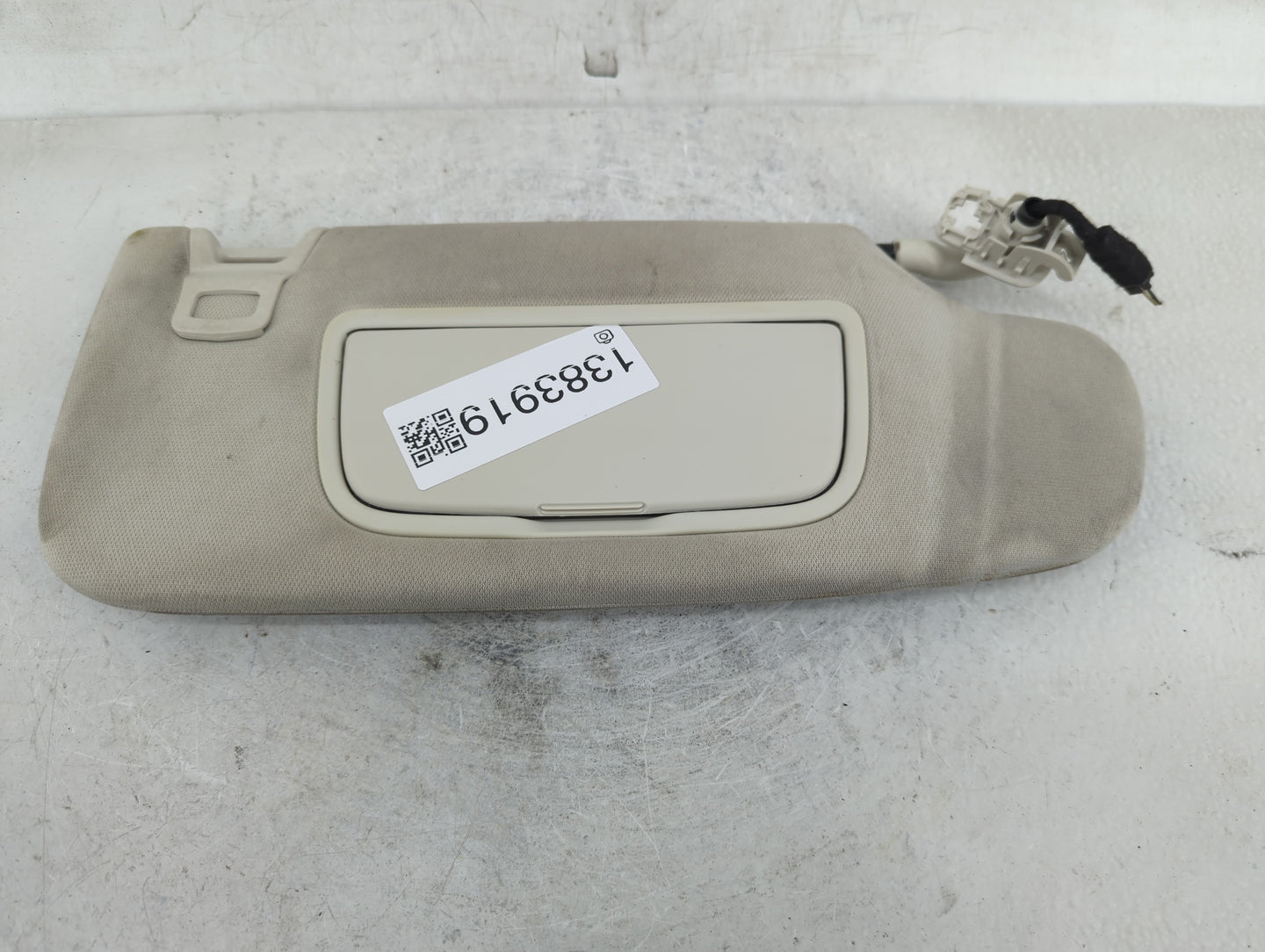 2015-2020 Ford Edge Sun Visor Shade Replacement Passenger Right Mirror Fits Fits 2015 2016 2017 2018 2019 2020 OEM Used Auto